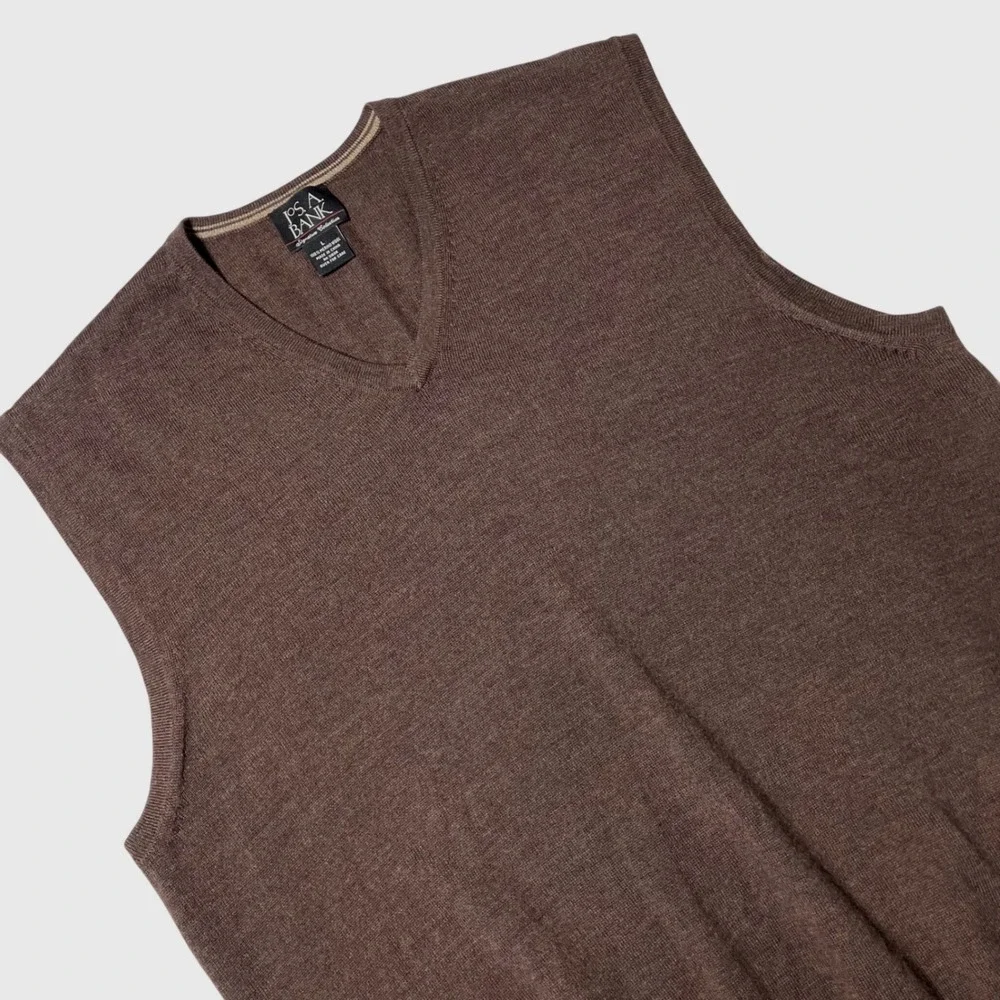 Jos. A. Bank Signature Collection Mens Large Brown 100% Merino Wool V-Neck Vest